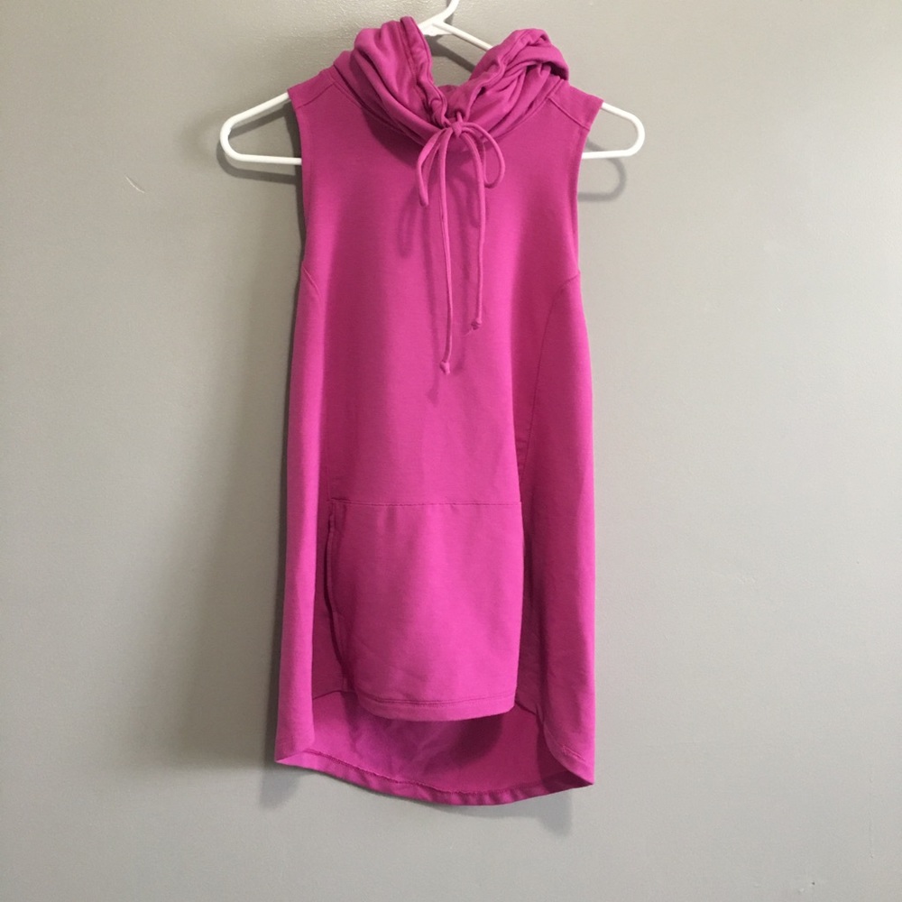 Workout hoodie tank